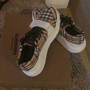 Burberry chunky sneakers